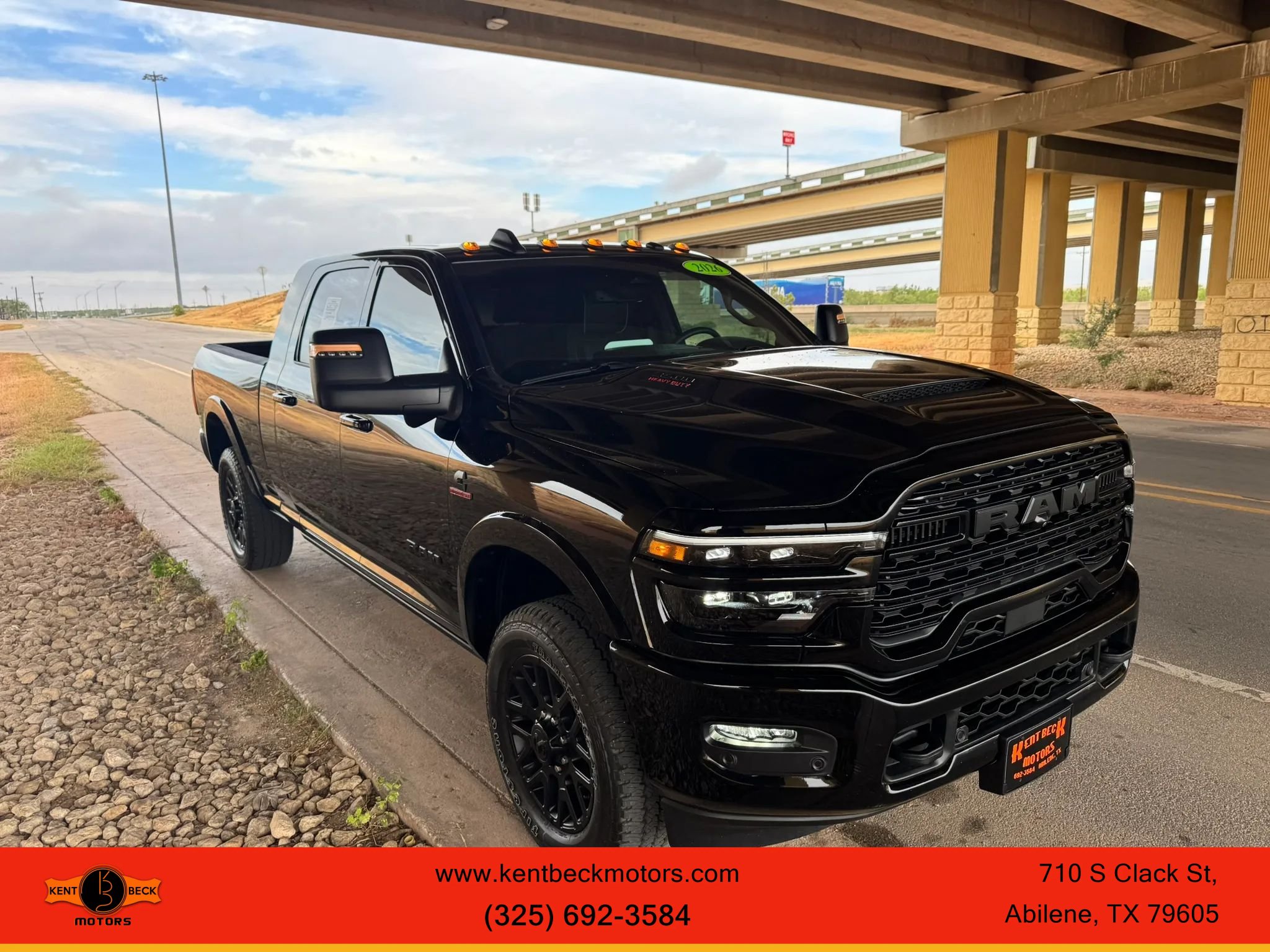 Used 2026 RAM 3500 Limited AWD/4WD image 1