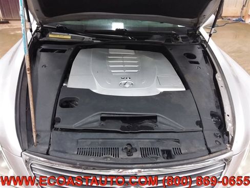 Used 2007 Lexus LS 460 L w/ Luxury Pkg image 9