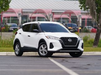 Used 2021 Nissan Kicks S FWD video 2