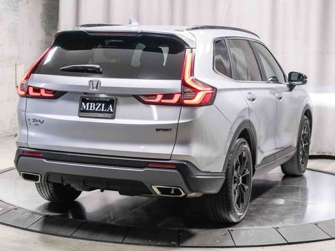 Used 2025 Honda CR-V Sport image 4