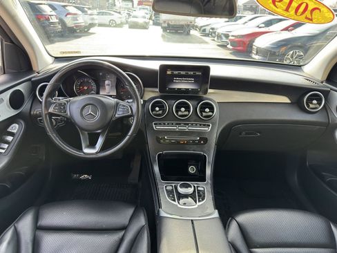 Used 2019 Mercedes-Benz GLC 300 image 25