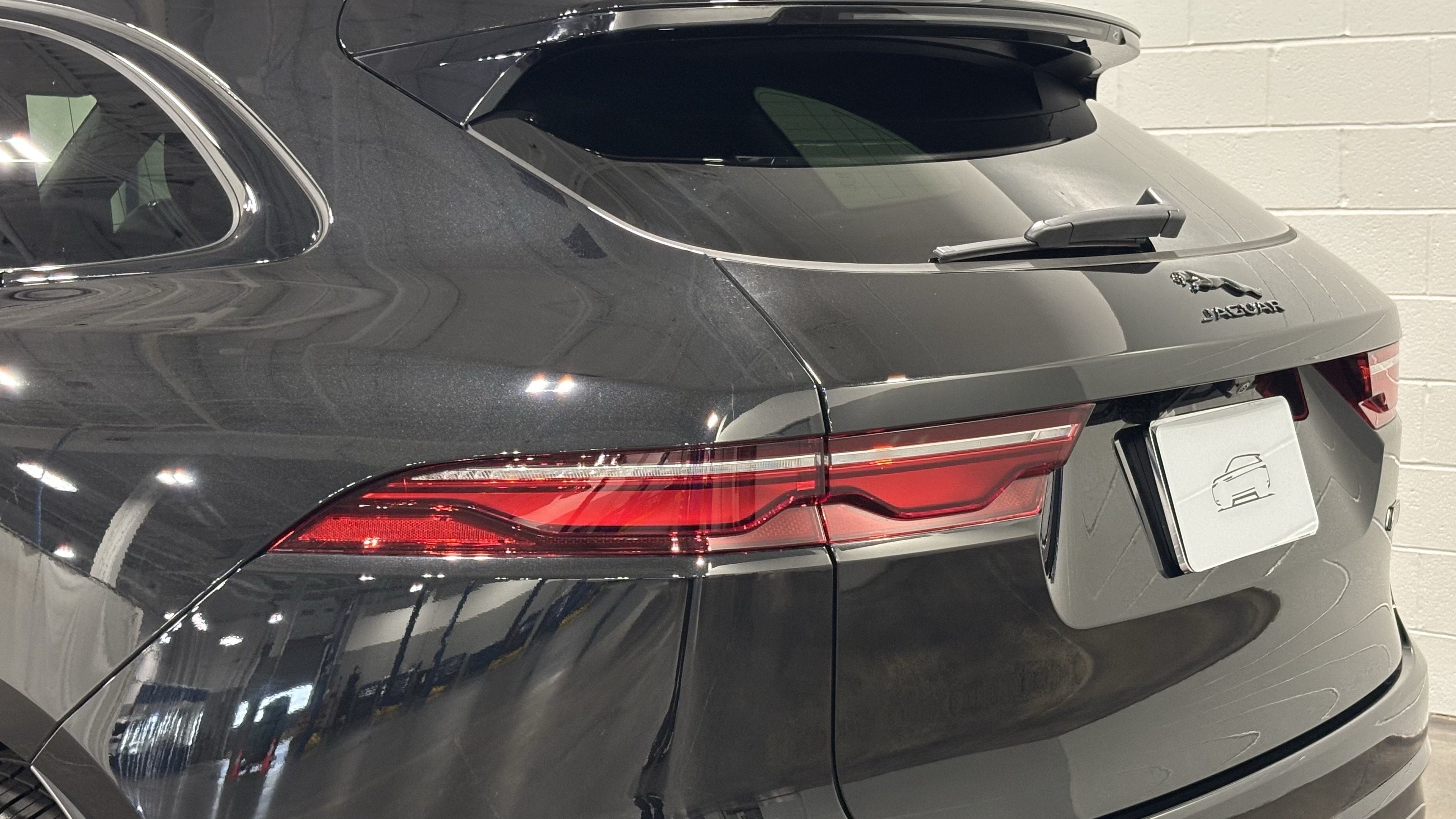 New 2026 Jaguar F-PACE R-Dynamic S AWD/4WD image 17