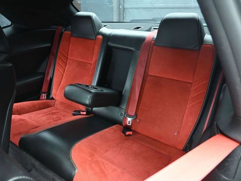 Used 2016 Dodge Challenger SRT Hellcat image 48