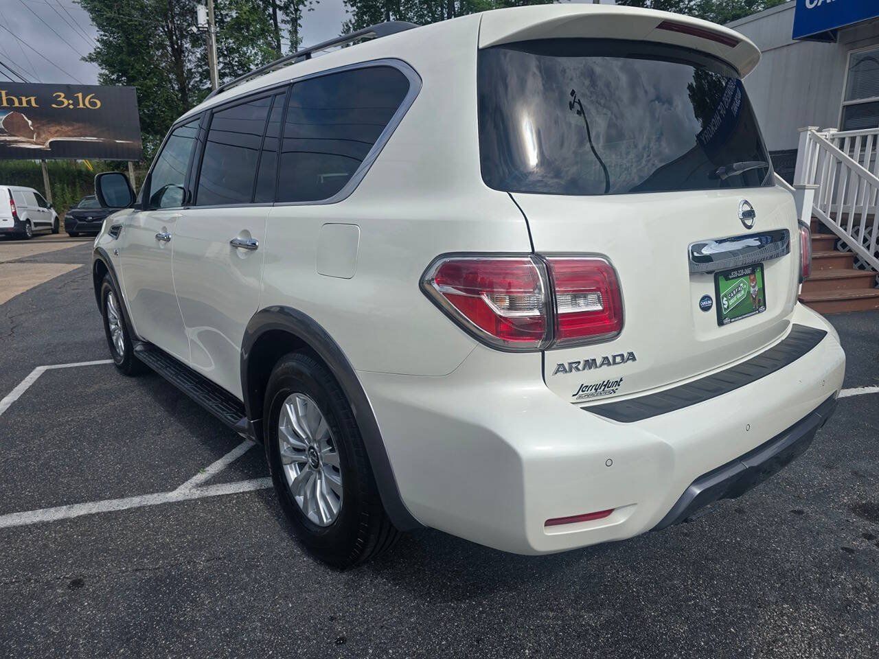 Used 2020 Nissan Armada SV w/ Driver Package AWD/4WD image 4