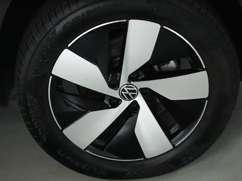 Used 2024 Volkswagen Taos S AWD/4WD image 10