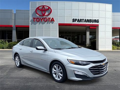 Used 2020 Chevrolet Malibu LT image 1