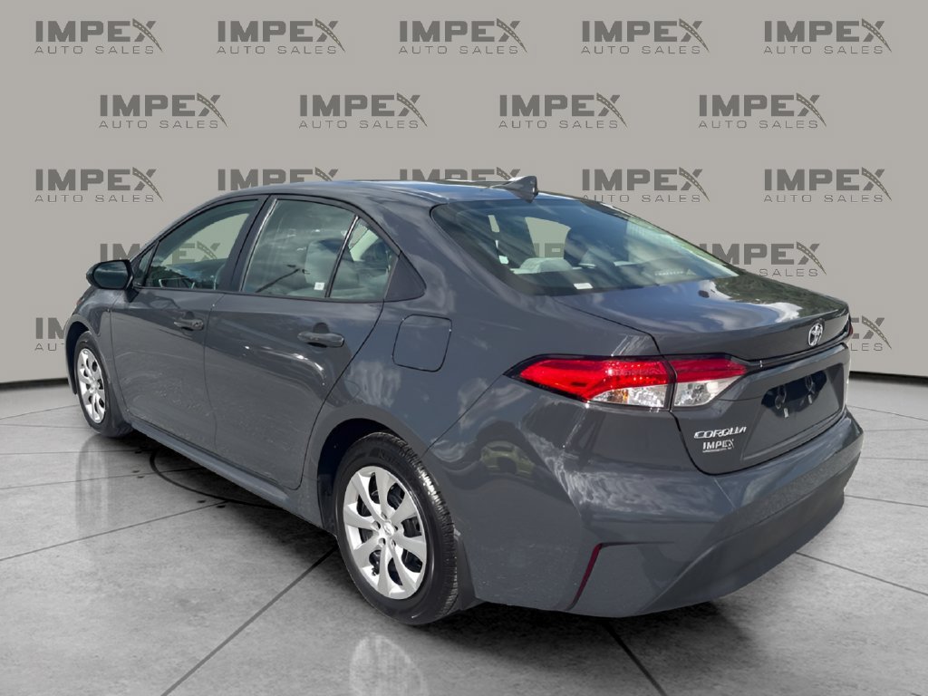 Used 2026 Toyota Corolla LE FWD image 3
