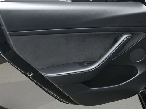 Used 2022 Tesla Model 3 Long Range image 13