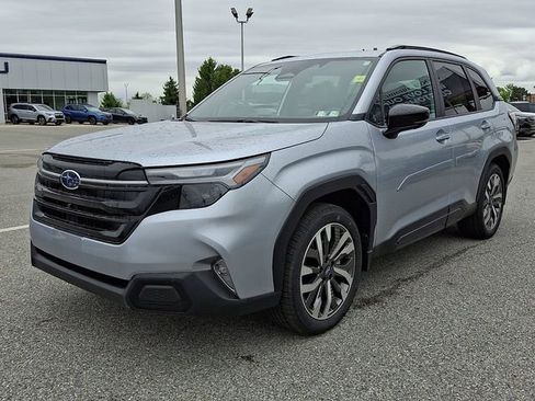 New 2026 Subaru Forester Touring AWD/4WD image 5