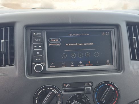 Used 2021 Nissan NV200 S FWD image 20