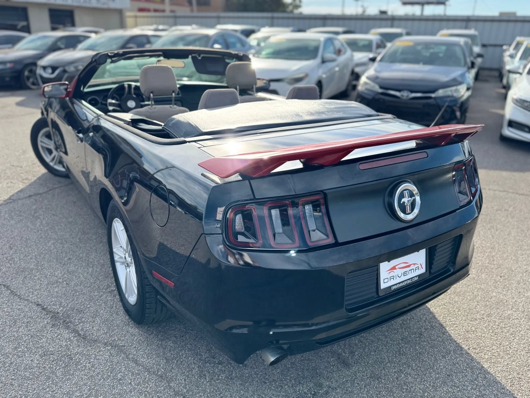 Used 2014 Ford Mustang Convertible RWD image 32