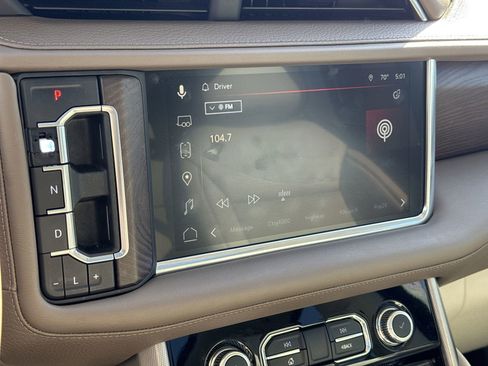 Used 2022 GMC Yukon Denali image 23