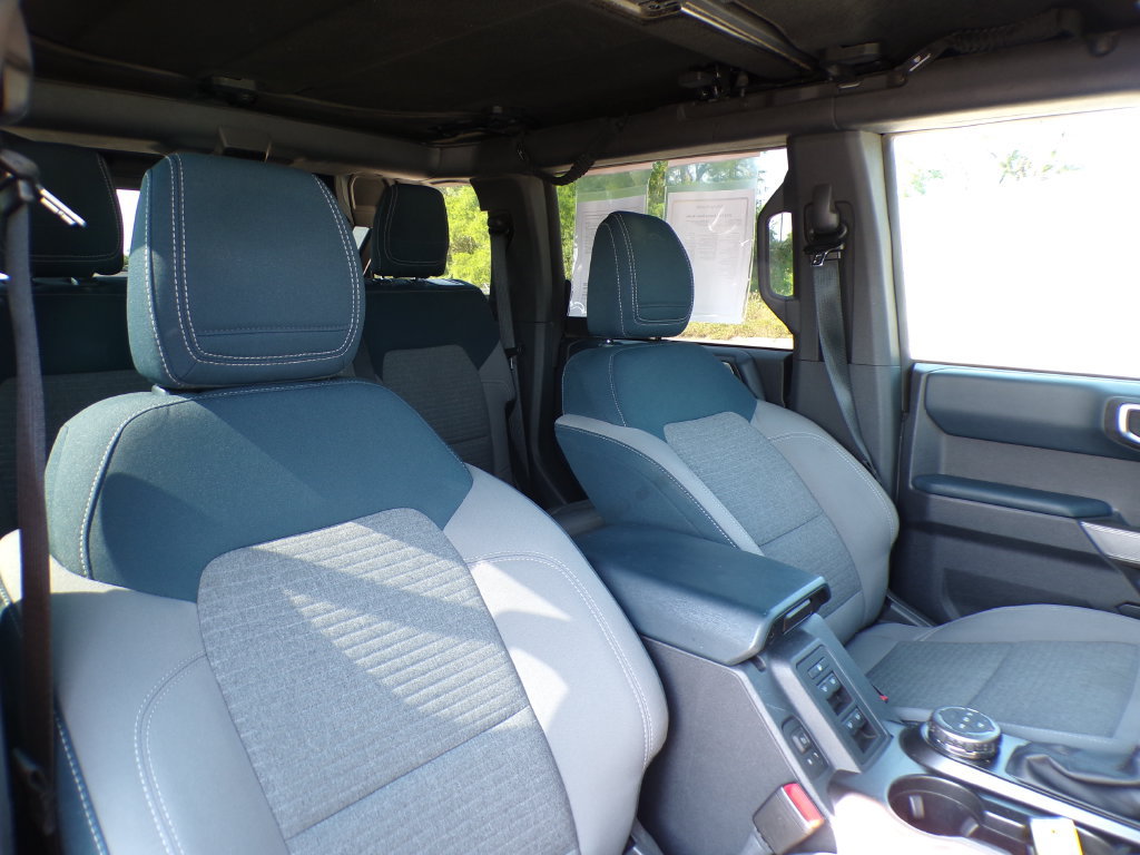 Used 2022 Ford Bronco Outer Banks AWD/4WD image 13
