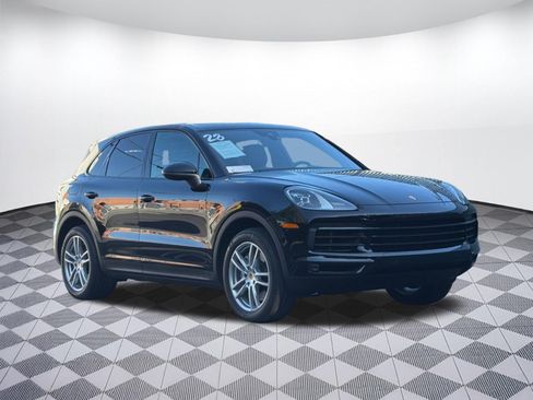 Used 2023 Porsche Cayenne AWD/4WD image 7