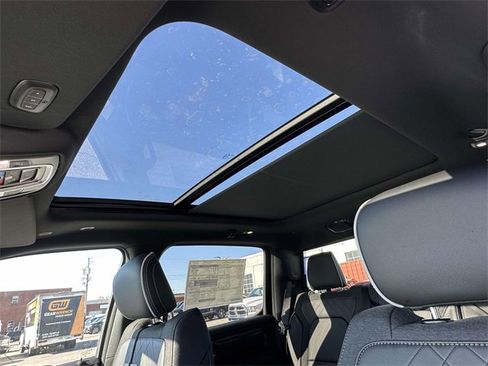 New 2026 RAM 1500 Limited image 8