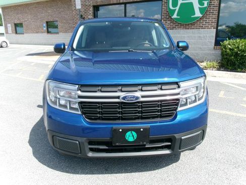 Used 2023 Ford Maverick Lariat w/ Lariat Luxury Package FWD image 2
