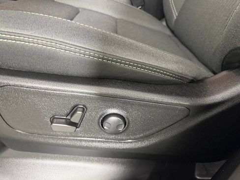 Used 2022 RAM 1500 Big Horn RWD image 25