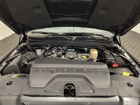 Used 2025 RAM 3500 Laramie w/ Sport Appearance Package image 31
