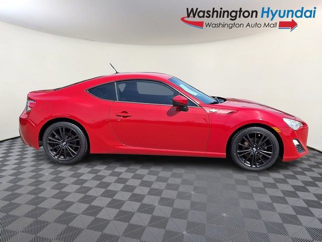 Used 2013 Scion FR-S RWD image 7