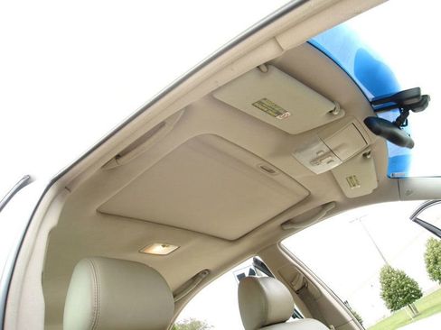 Used 2004 Lexus ES 330 image 24