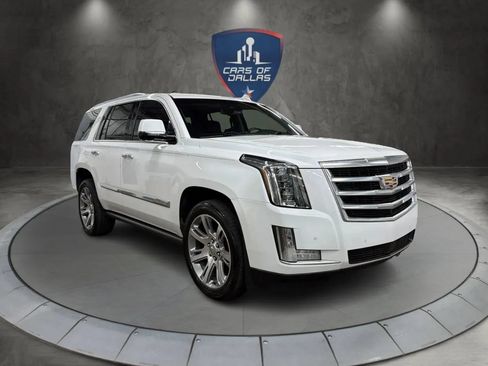 Used 2016 Cadillac Escalade Premium AWD/4WD image 7