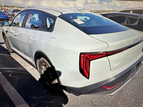 Used 2025 Kia K4 FWD image 9