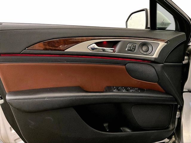 Used 2019 Lincoln MKZ Reserve AWD/4WD image 22
