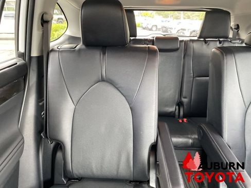 New 2026 Toyota Highlander Limited AWD/4WD image 24