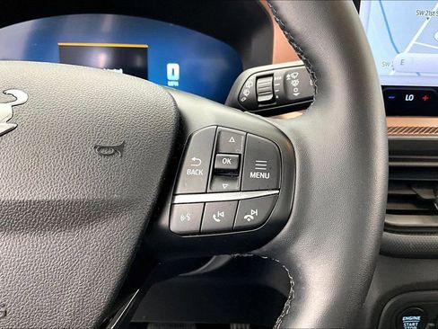 Certified 2025 Ford Bronco Sport Outer Banks w/ Outer Banks Tech Package+ AWD/4WD image 19