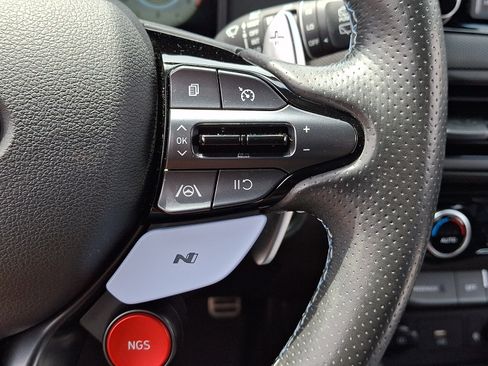 Used 2022 Hyundai Kona N FWD image 29