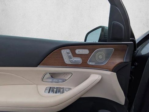 Used 2020 Mercedes-Benz GLE 350 4MATIC image 17