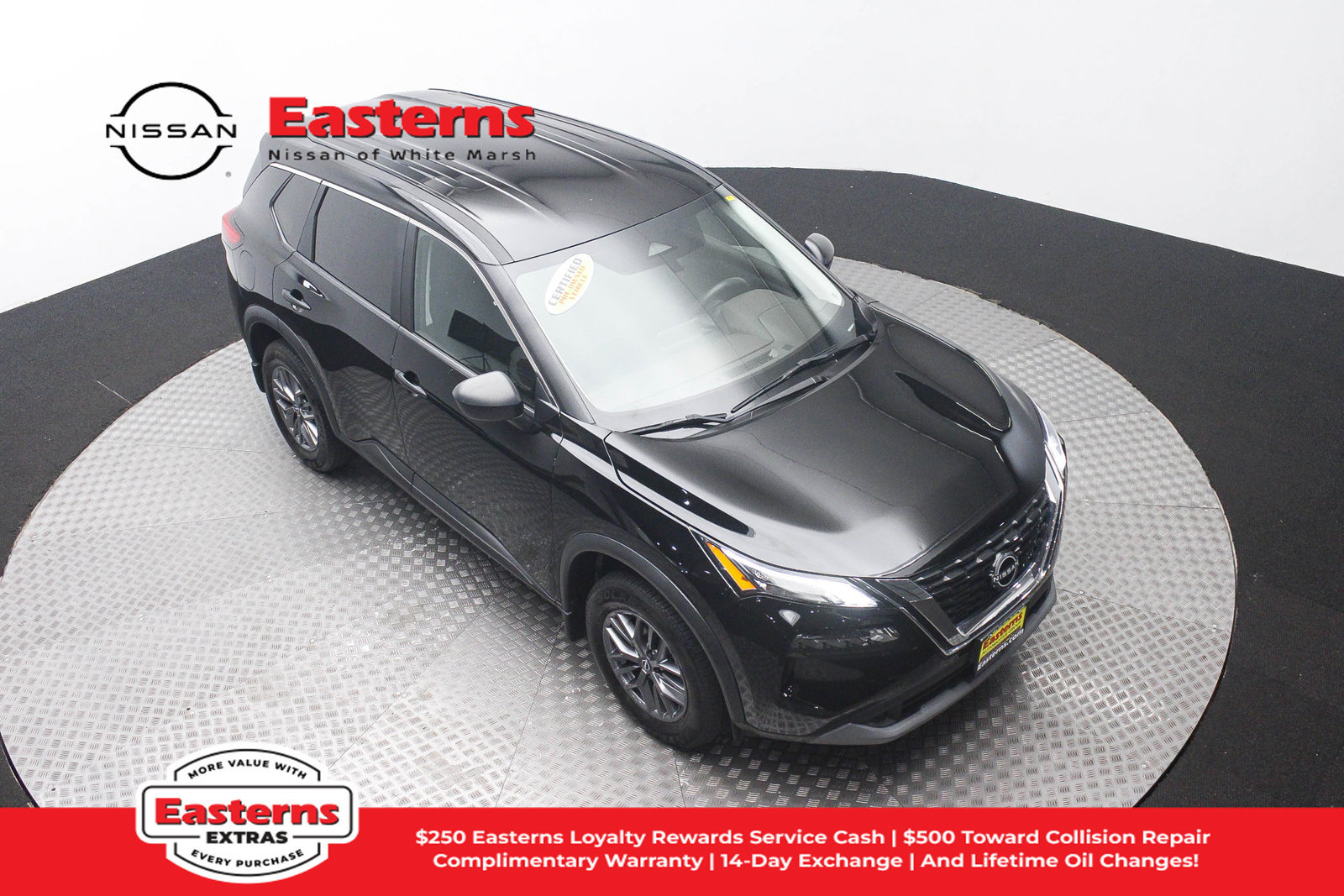 Used 2023 Nissan Rogue S AWD/4WD image 3