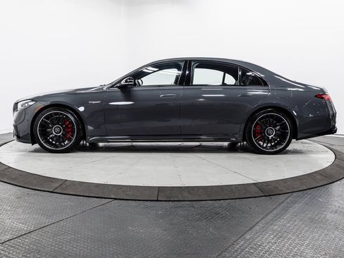 Used 2024 Mercedes-Benz S 63 AMG S image 4
