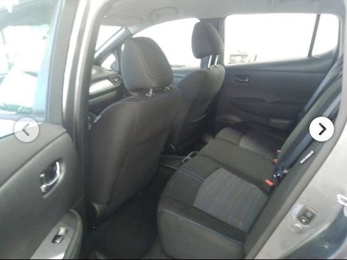 Used 2023 Nissan Leaf S FWD image 9