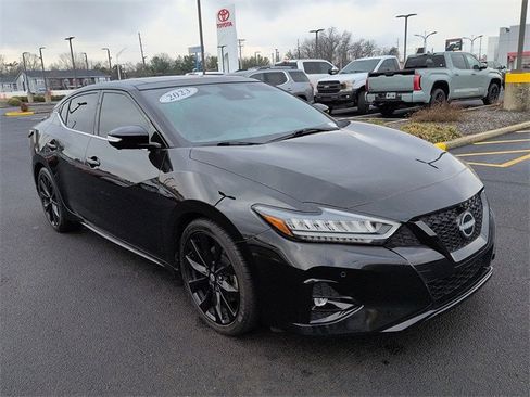 Used 2023 Nissan Maxima SR w/ Sport Mat Group image 1