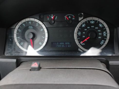 Used 2010 Ford Escape Limited image 9