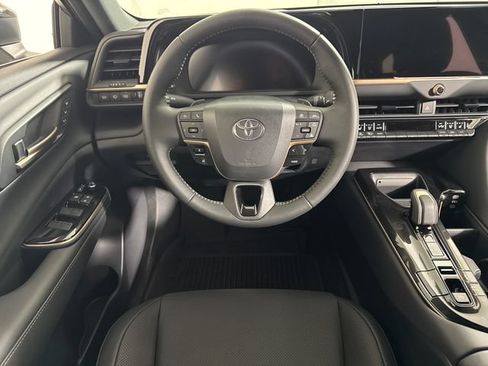 New 2026 Toyota Crown Signia AWD/4WD image 21