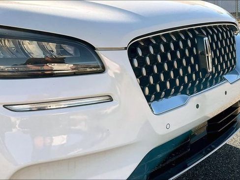 Used 2020 Lincoln Corsair Reserve w/ Equipment Group 201A image 32