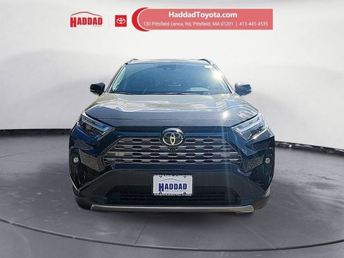 New 2025 Toyota RAV4 Limited image 8