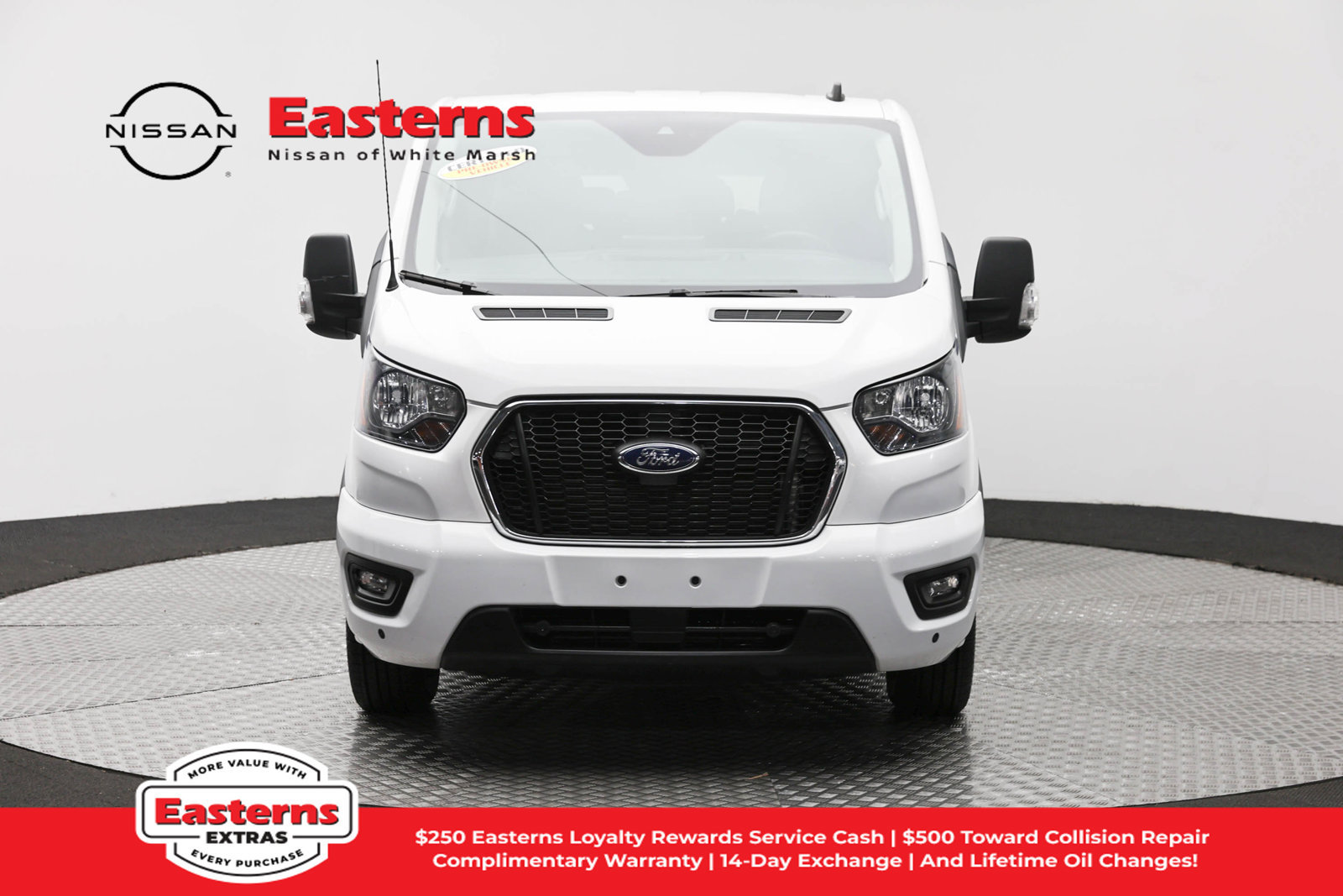 Used 2024 Ford Transit 350 XLT RWD image 2