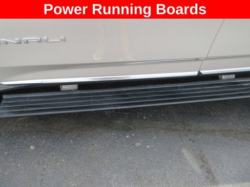 Certified 2023 GMC Yukon Denali AWD/4WD image 16