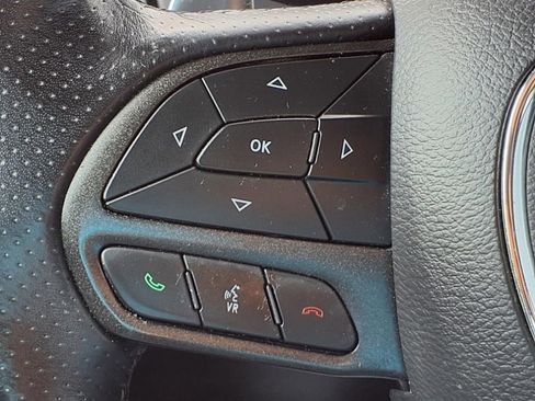 Used 2022 Dodge Challenger GT image 15