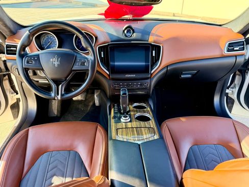 Used 2019 Maserati Ghibli GranLusso RWD image 80