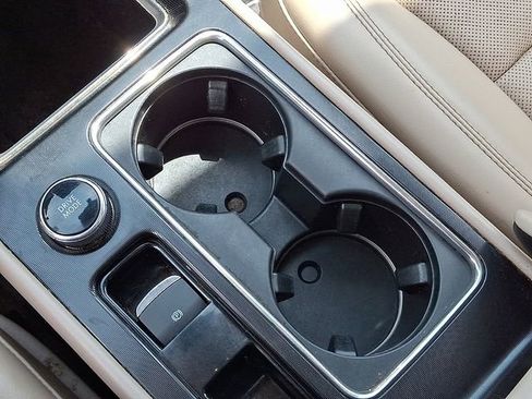 Used 2021 Lincoln Corsair AWD w/ Premium Package image 31