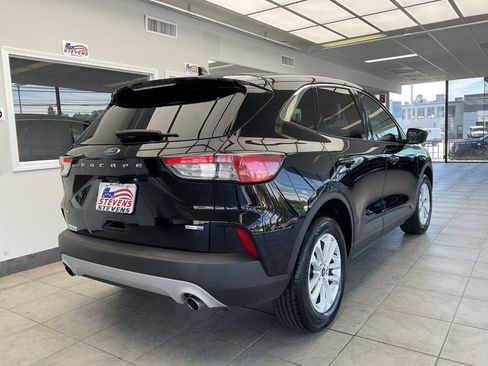 Used 2020 Ford Escape SE AWD/4WD image 5