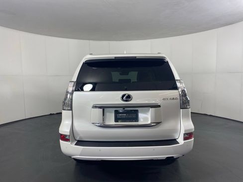 Certified 2023 Lexus GX 460 Premium w/ Premium Package AWD/4WD image 8