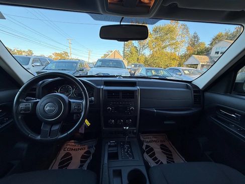 Used 2012 Jeep Liberty Sport w/ Popular Equipment Group image 12