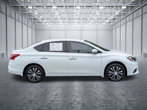 Used 2019 Nissan Sentra S FWD image 6
