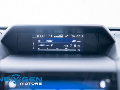 Used 2020 Subaru Crosstrek 2.0i Limited w/ Moonroof Package image 14