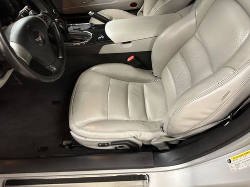 Used 2008 Chevrolet Corvette Convertible w/ Preferred Equipment Group image 47